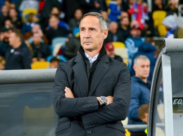 Adi Hütter's Frankfurt side extended their unbeaten streak to 11 Bundesliga games with a win over FC Bayern. Adi Hütter's Frankfurt side extended their unbeaten streak to 11 Bundesliga games with a win over FC Bayern.